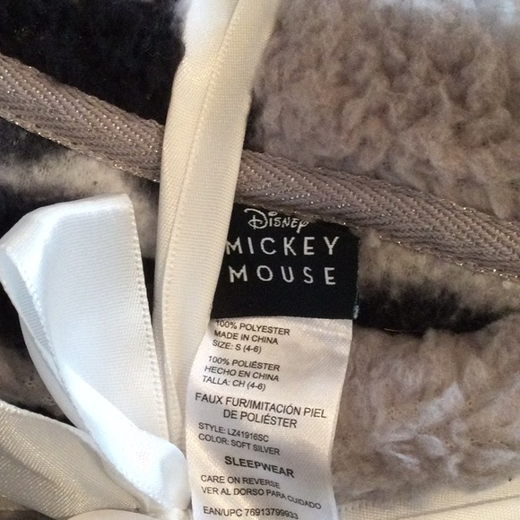 NWT Mickey 2 piece pajama set - Picture 4 of 4